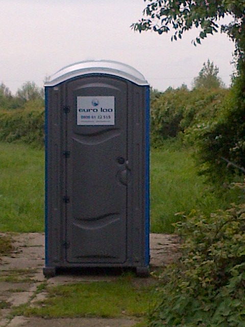 Portable toilet for construction sites
